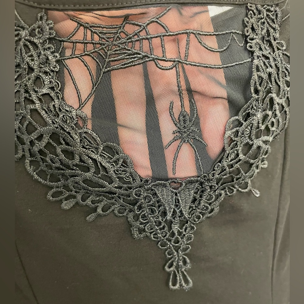 Punk Rave Spiderweb Top - Picture 6 of 6
